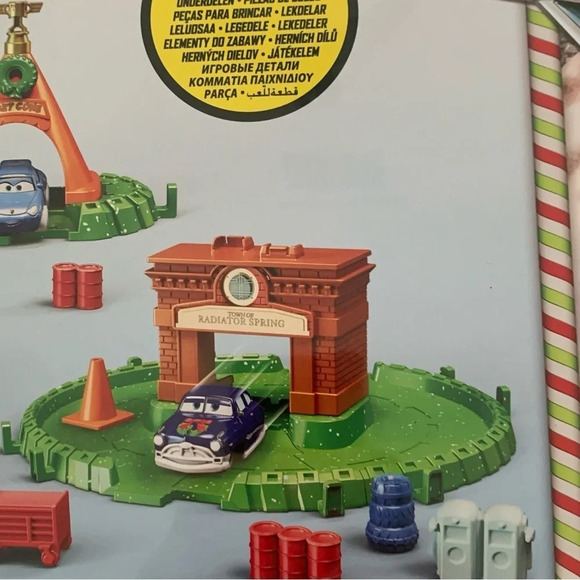 Mattel Disney & Pixar Cars Mini Racers™ Advent Calendar or Reward System 2023 - Picture 10 of 14